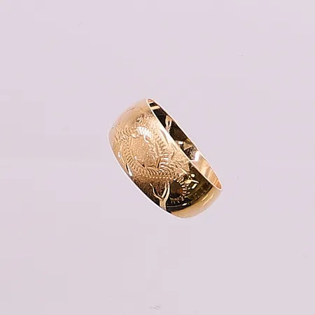Ring, Ø17, bredd:9mm, dekor, 18K 2,4g.