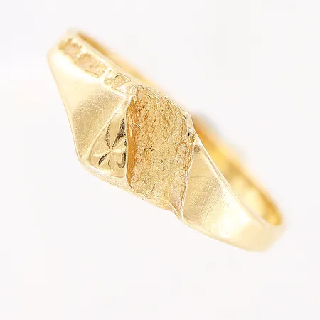 Ring, stl 16¾, bredd 2-6mm, 18K.  Vikt: 1,6 g