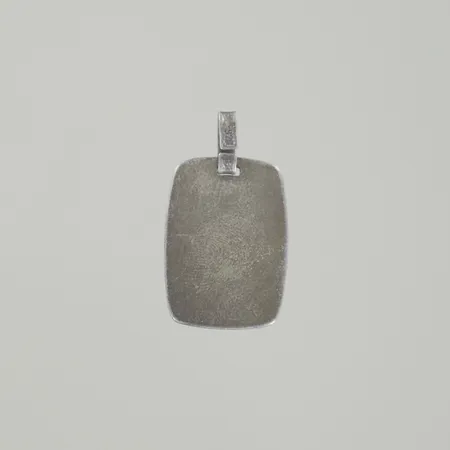 hänge graverad namnet Björn 2,8 cm B 1,5 cm  silver 2,6 gr Vikt: 2,6 g