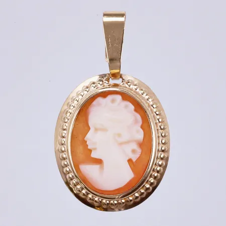 Hänge med camé, längd: ca 1,8cm, bredd: ca 11mm, 18K  Vikt: 0,5 g