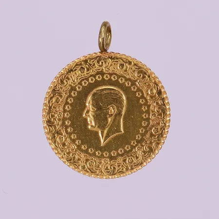 Hänge Ataturk, Ø18mm, 2011, ögla ej i guld, 22K. Vikt: 1,8 g
