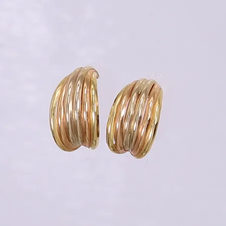 Ett par örhängen, 27x10mm, 18K.  Vikt: 2,4 g