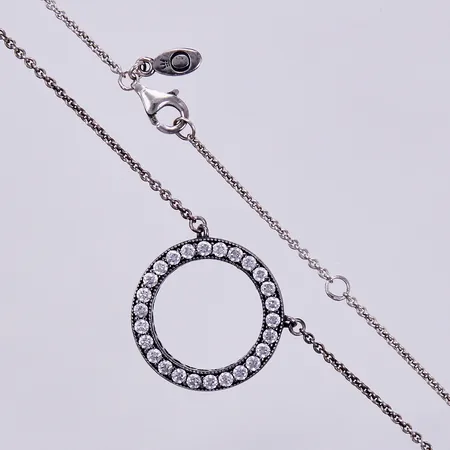 Kedja, längd: ca 44,5cm, bredd: ca 1mm,ALE S,  Hänge med vita stenar, Ø20mm, Pandora, silver 925/1000  Vikt: 5,5 g