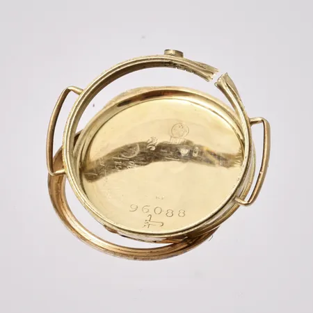 Diverse defekt guld, 14K, vikt 2,55g.