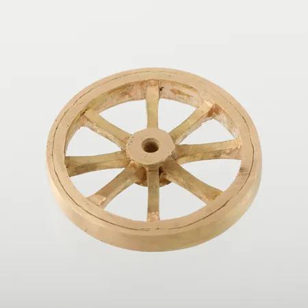 Kärrhjul miniatyr, diameter 38 mm, 18k. Vikt: 36,2 g
