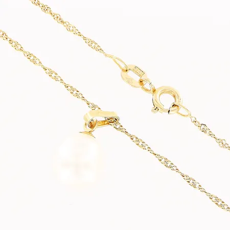 Kedja Singapore, 42,5cm, bredd 1mm, hänge odlad pärla, 8x17mm, 18K Vikt: 2,4 g