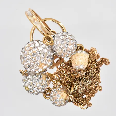 Diverse guld, defekter, stenar, 18K Vikt: 6,2 g