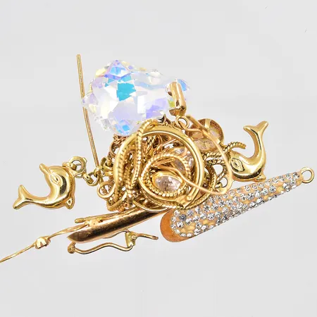 Diverse guld, defekter, stenar, 18K Vikt: 7,5 g