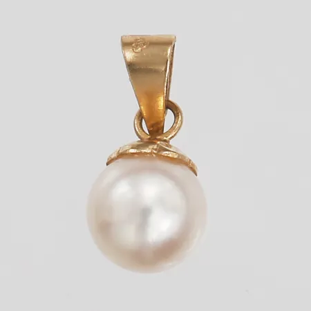 Hänge med odlad pärla, Ø7 mm, 18K guld. Vikt: 0,7 g
