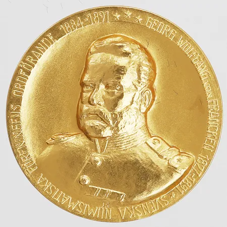 Medalj, Numismatiska Föreningens Årsmöte 1977, Sporrong, Ø31mm, originaletui, 18K guld, vikt 24,8g Vikt: 24,8 g