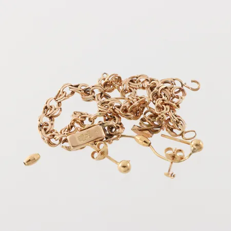 Trasigt guld, 18k. Vikt: 12,5 g