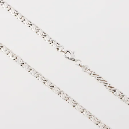 Collier, Guldfynd AB, längd 50 cm, bredd 4.8 mm, silver. Vikt: 19,4 g