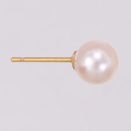 Örhänge med odlad pärla, Ø7,3mm, 18K, snurrebuss saknas Vikt: 0,7 g