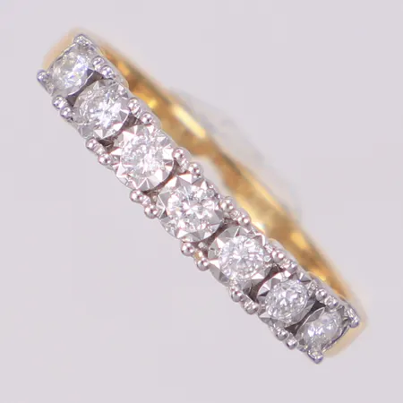 Ring med briljantslipade diamanter ca 0,21ctv, GHA, stl 16½, bredd 3,3mm, rödguld/vitguld, 18K Vikt: 2,6 g