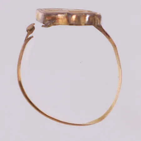 Ring, defekt, 14K Vikt: 0,6 g