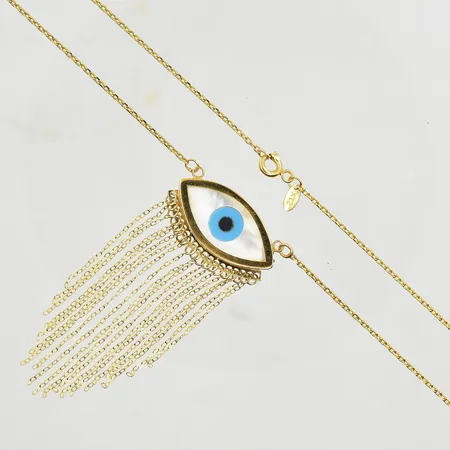Collier öga med pärlemordetalj, längd 48 cm, kedjans bredd 1 mm, hängdel längd 55 mm, 1 klämskada på ramen runt ögat, 21K. Vikt: 6,2 g