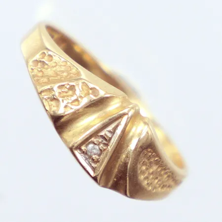 Ring, vit sten, Ø17, 18K Vikt: 2,5 g