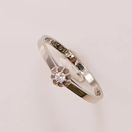 Ring, diamant 0,06ct, Ø18, bredd:5mm, 18K 2,2g.