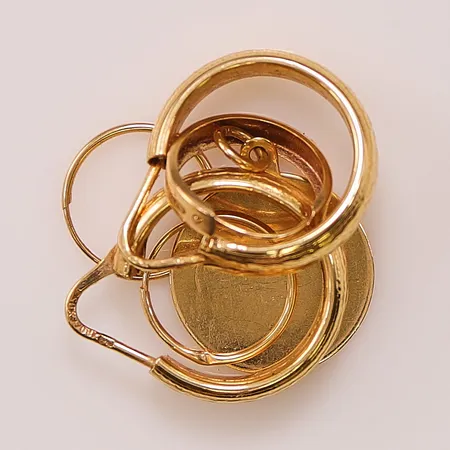 Diverse guld, defekt, 18K 4,7g.