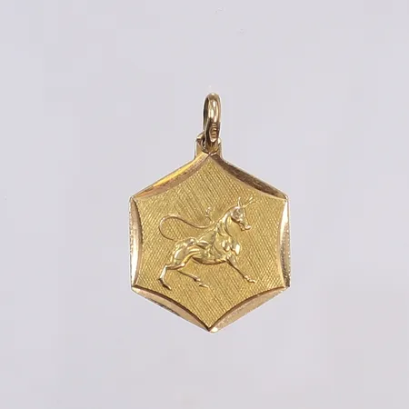 Hänge Oxen, 27x17mm, 18K Vikt: 3 g