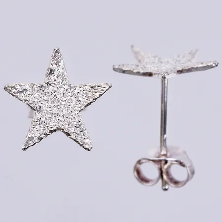 Ett par örhängen Ø 8mm, silver Vikt: 0,7 g