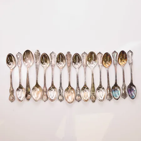 16 Skedar, 11,5cm, 830/1000 Silver 208,5g.
