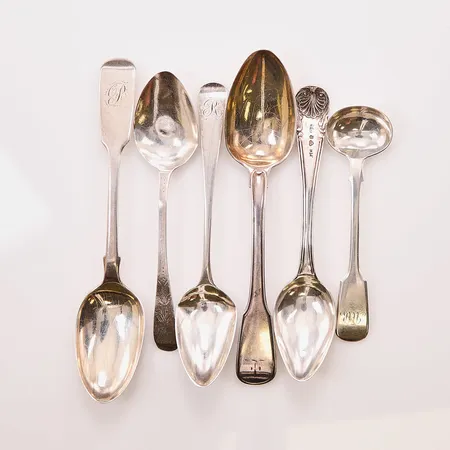 6 Udda skedar, 830/1000 Silver 88,2g.