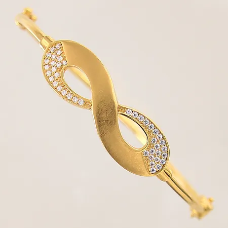 Armring med vita stenar, Ø57mm, glapp i lås, 21K Vikt: 8,9 g