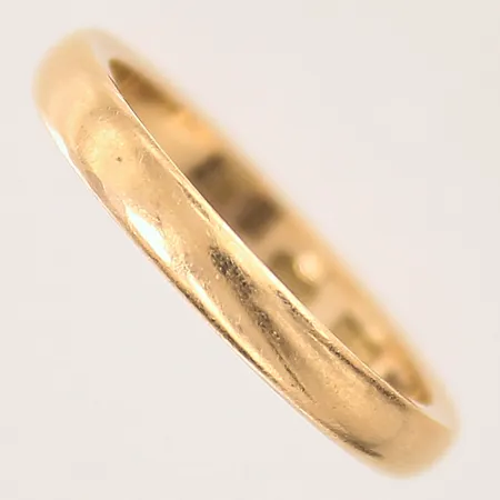 Ring, stl: 17, bredd: 3mm, gravyr, 18K  Vikt: 4 g