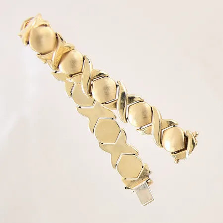 Armband, längd 18,5cm, bredd 13,5mm, saknar låsåttor, 14K Vikt: 22 g