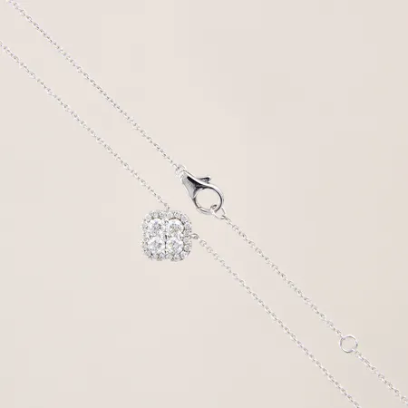 Collier Ankar med integrerat hänge med diamanter 4 x ca 0,07ct, 20 x ca 0,005ct, ställbar längd 41/44cm, vitguld, 18K  Vikt: 2,8 g