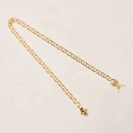 Armband Bismarck, längd 18,5cm, bredd 4mm, 18K  Vikt: 4,7 g