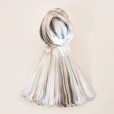 Dessertskedar 12st, längd 15,4cm,  modell Hallbergs Kungsholmen, silver 830/1000 Vikt: 417,2 g