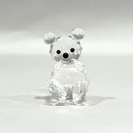 Figurin, nalle, Swarovski kristall, höjd 5cm, lagad på ena tassen