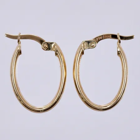 Ett par örhängen, låsfunktion fäster dåligt, längd ca 18mm, bredd ca 2mm, 18K Vikt: 1,5 g