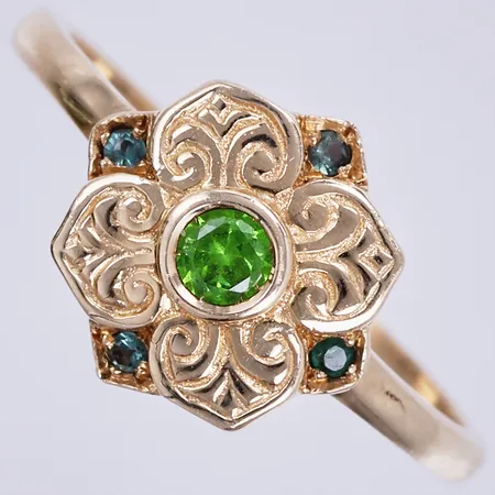 Ring med stenar, stl: 17 ¾, bredd ca 1-10mm, 14K Vikt: 3,2 g