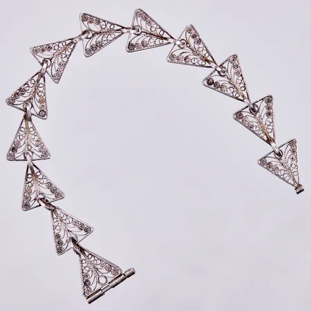 Armband, längd: ca 18,5cm, bredd: ca 14mm, 830/1000 silver Vikt: 11,7 g