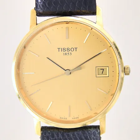 Herrur Tissot, 18K, quartz, datum, Ø33mm, safirglas, skadat läderband, repig, gravyr, fungerar ej, batteribyte krävs, inga tillbehör, bruttovikt: 26,4g