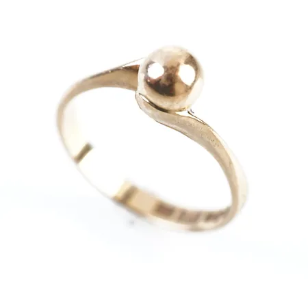 Ring, stl 18(57), Ø7mm, 18k Vikt: 3,5 g