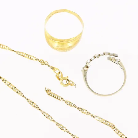 2 ringar, 1 kedja, defekter, 18K Vikt: 7,1 g