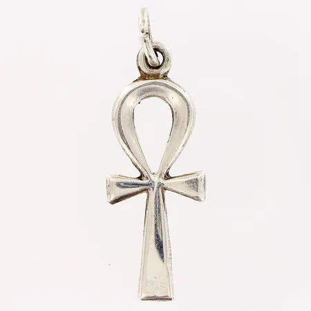 Hänge kors, 38x14mm, otydlig stämpel, silver Vikt: 3,9 g