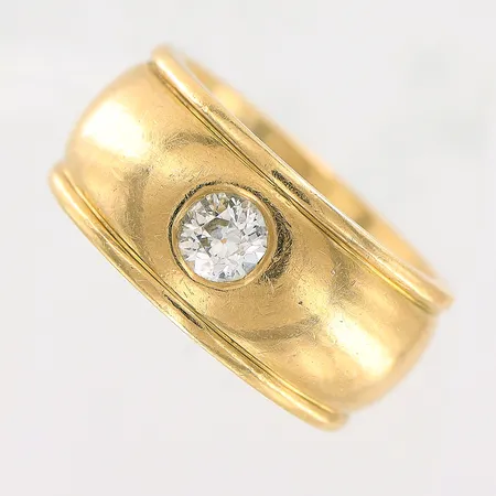 Ring, diamant ca 0,30ct, gammalslipad, stl 14¾, bredd 9mm, Jovenia AB, 18K  Vikt: 17,1 g