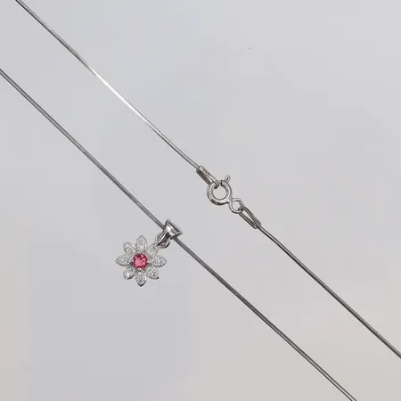 Halskedja med hänge, 45,5cm, bredd 1mm, silver 925/1000  Vikt: 3 g