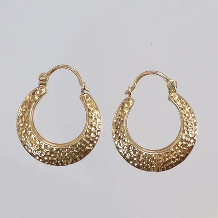 Ett par örhängen, 18x21mm, bredd 3mm, 18K  Vikt: 1,9 g