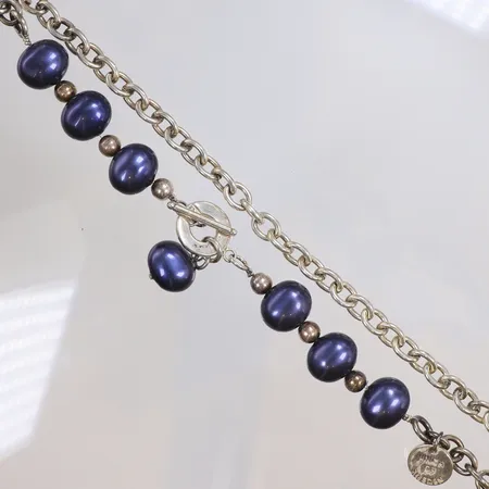 Collier med imitationspärlor i plast 56cm bredd 9-18mm, Unica of Sweden, silver 925/1000  Vikt: 111,4 g