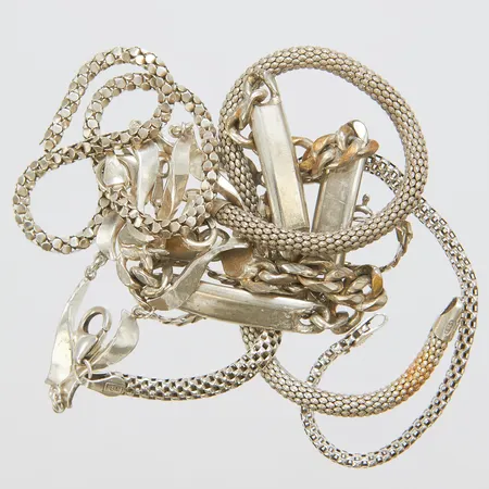 Diverse silver, skadat, missfärgat, 925/1000 Vikt: 34,3 g