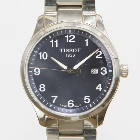 Herrur Tissot Gent XL Classic, Ø 42mm, quartz, datum, stål, refnr: T116410A, stållänk, viklås, batteribyte behövs, inga tillbehör. 