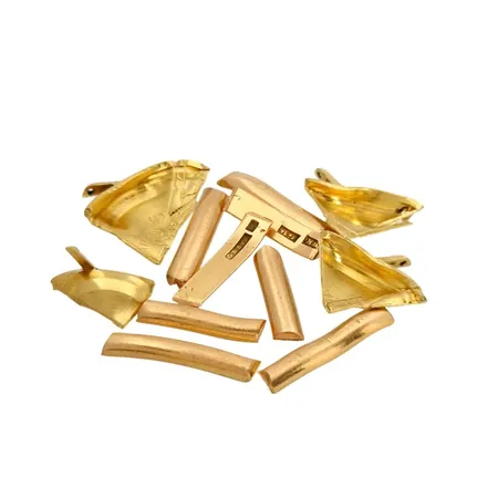 Guldbitar, 18K guld Vikt: 15,7 g