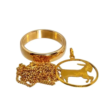 Diverse smycken, 18K guld - 9,1g, 22K guld - 1,0g, defekter, gravyr