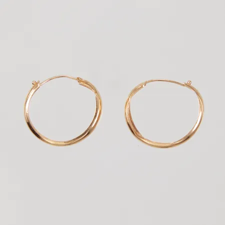 Ett par örringar, buckliga, Ø ca 15mm, 18K Vikt: 0,7 g